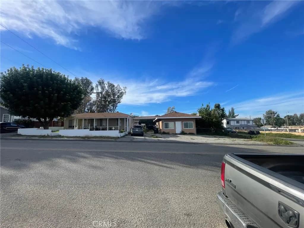 33053 Blackwell, Lake Elsinore, CA — listing photo 1