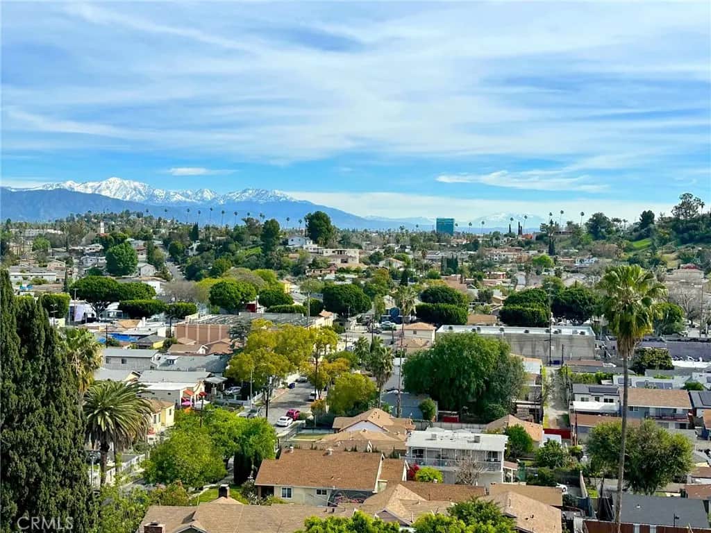 4755 Templeton Street 2210, Los Angeles, CA — listing photo 1
