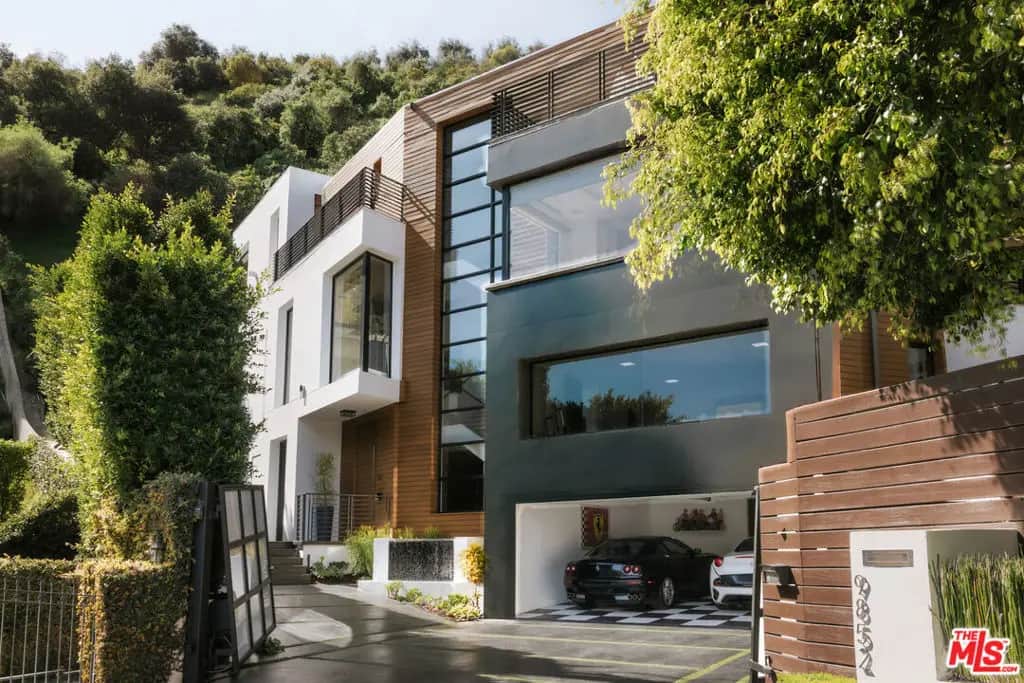 9852 San Circle, Beverly Hills, CA — listing photo 1