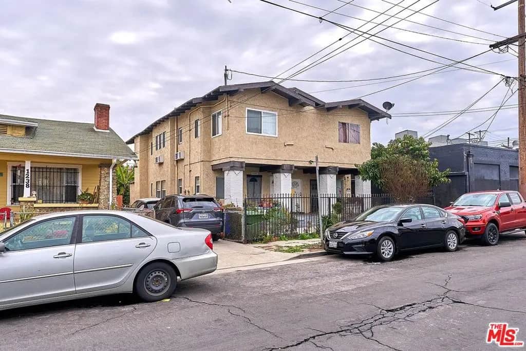 1242 S Kingsley Drive, Los Angeles, CA — listing photo 1