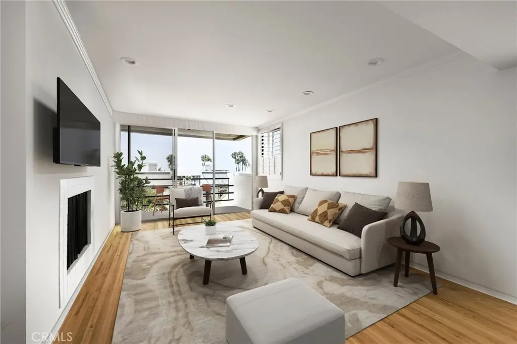 2960 Neilson Way 301, Santa Monica, CA — listing photo 1