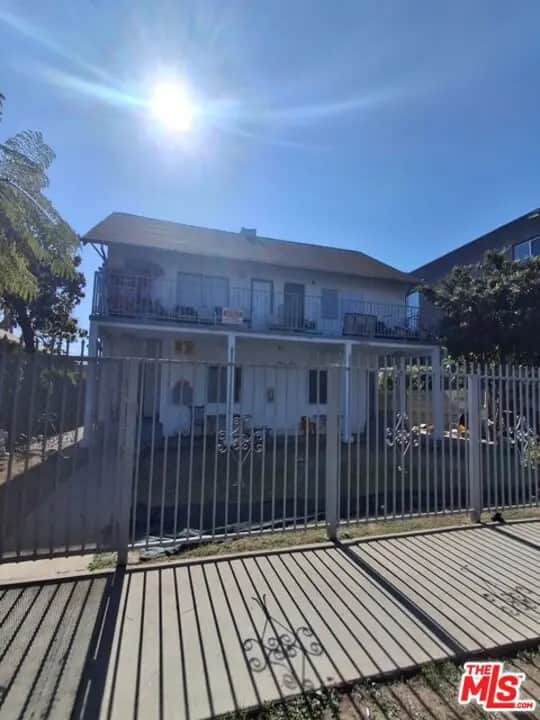 5736 Camerford Avenue, Los Angeles, CA — listing photo 1