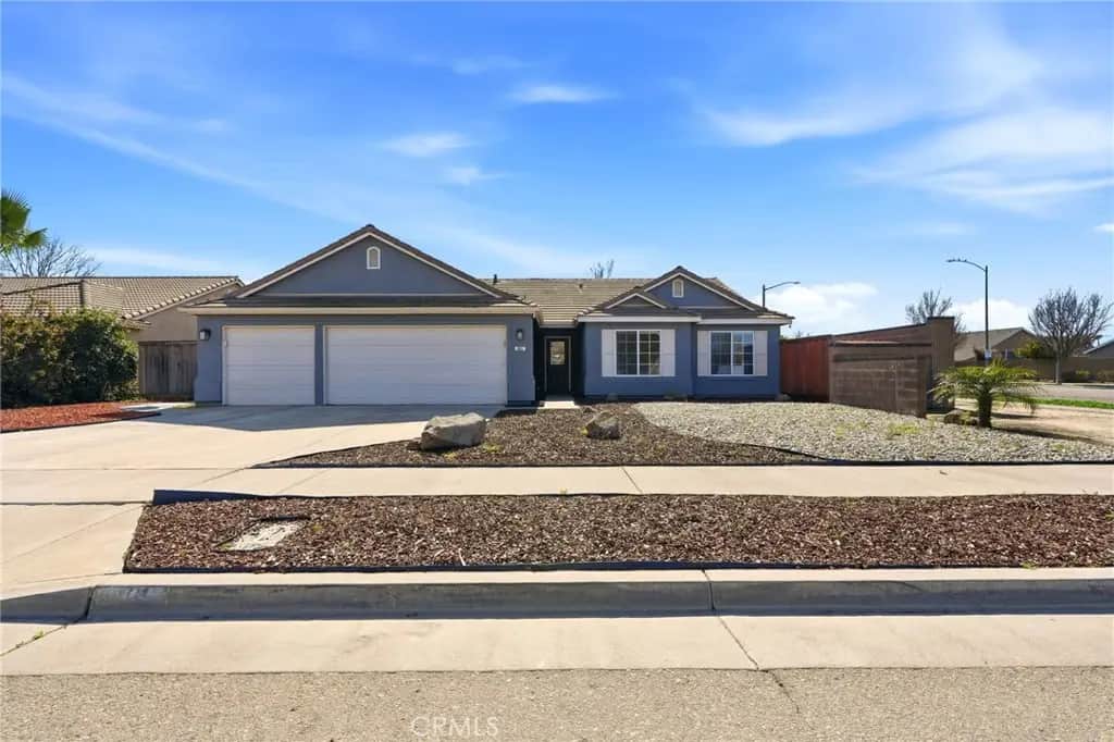 865 Avalon Drive, Lemoore, CA — listing photo 1