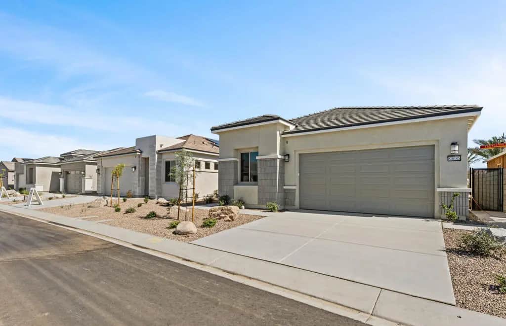 80 685 San Clemente Drive, Indio, CA — listing photo 1