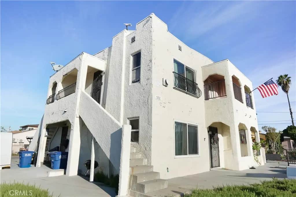 545 Eastmont Avenue, Los Angeles, CA — listing photo 1