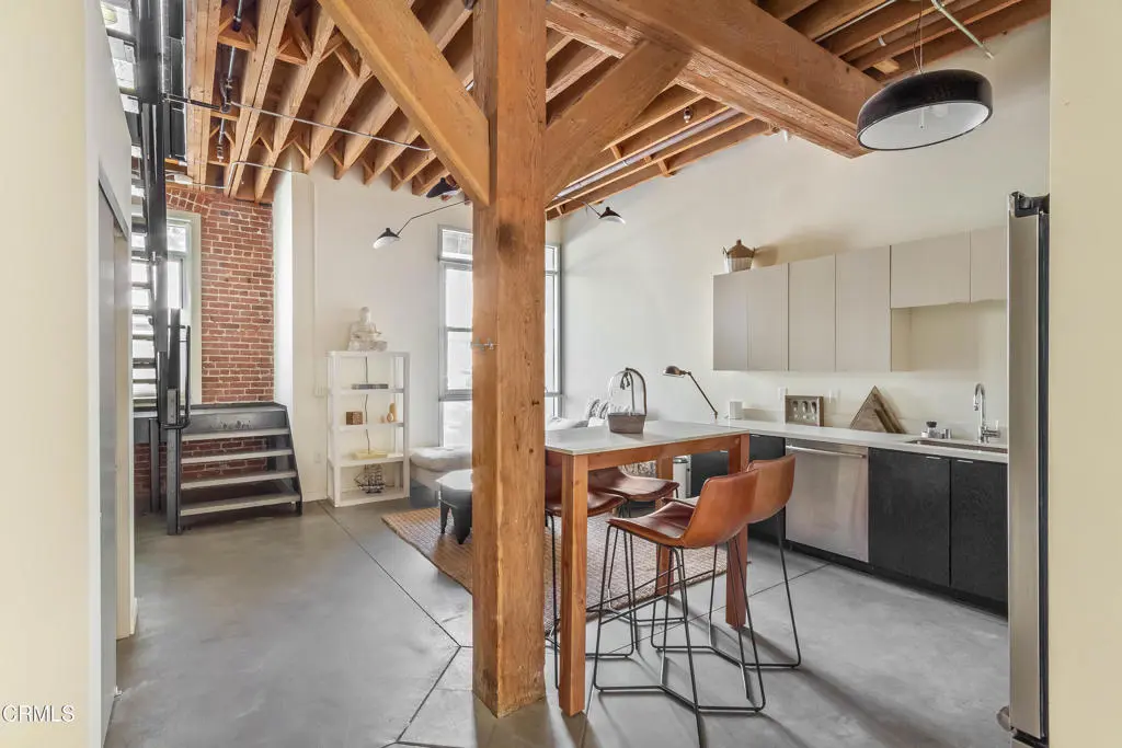 527 Molino Street 108, Los Angeles, CA — listing photo 1