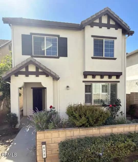 433 Merced Court, Corona, CA — listing photo 1