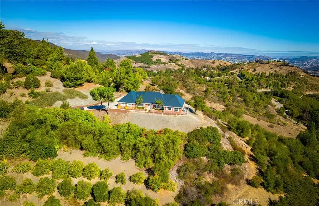 26100 Calle Corveta, Temecula, CA — listing photo 1