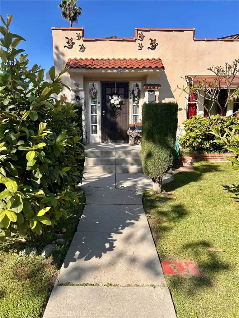 6147 Gundry, Long Beach, CA — listing photo 1