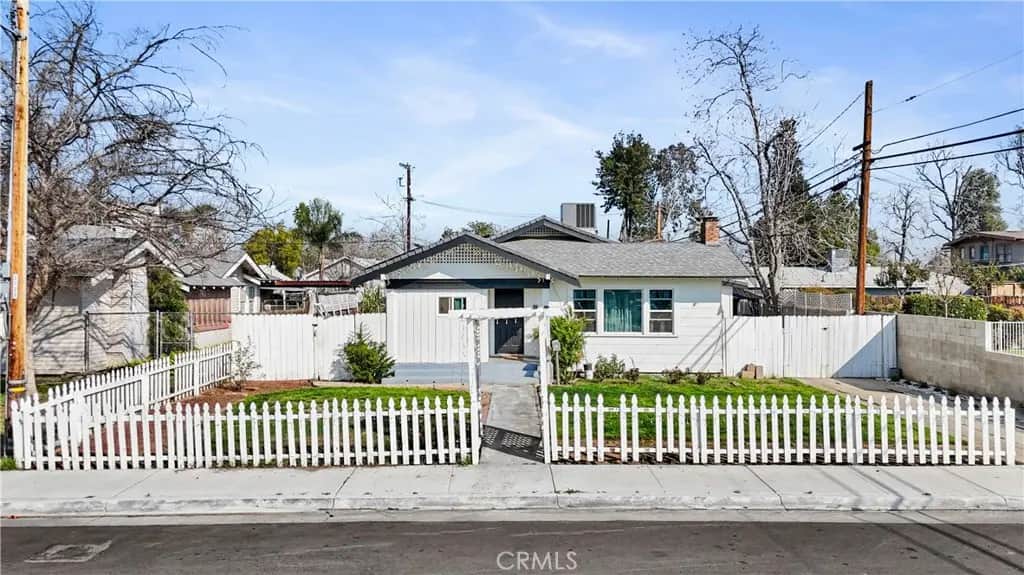 1710 2nd, Bakersfield, CA — listing photo 1