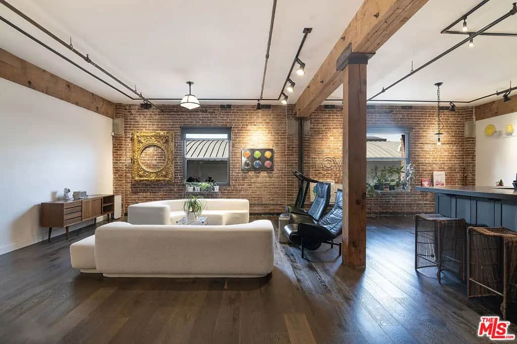 215 S Santa Fe Avenue 6, Los Angeles, CA — listing photo 1