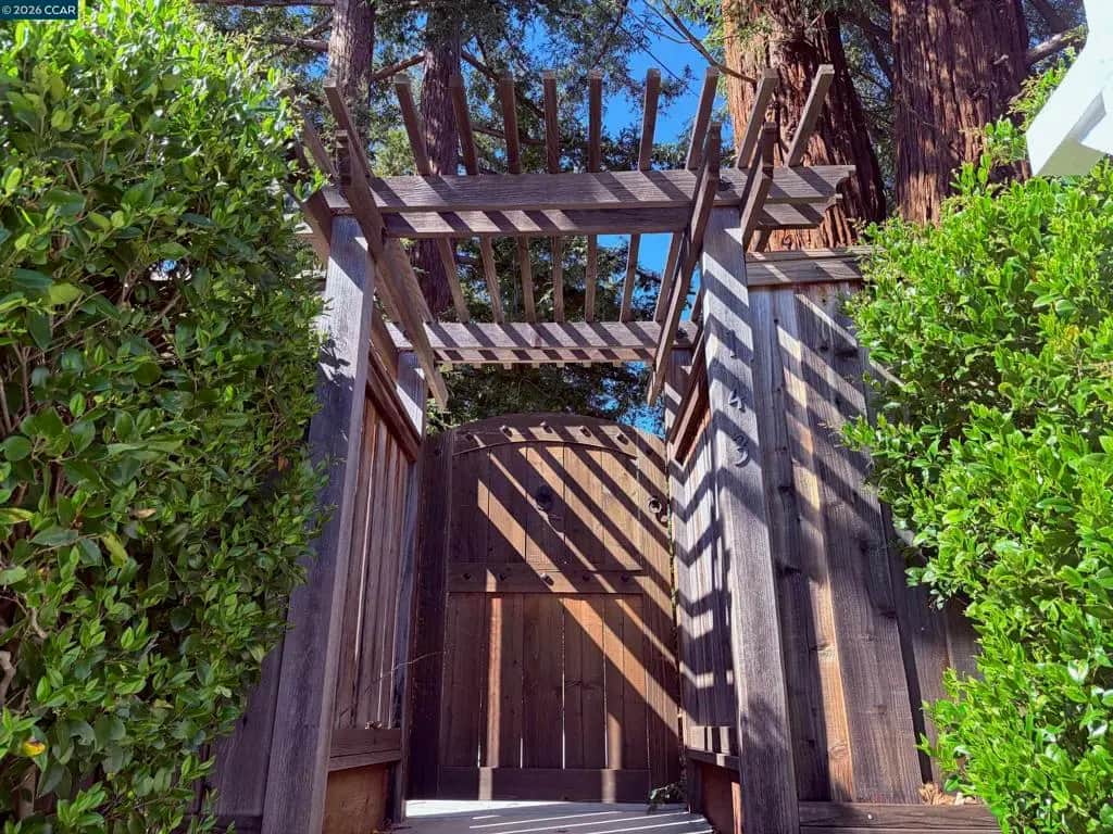 143 Pulido Rd, Danville, CA — listing photo 1