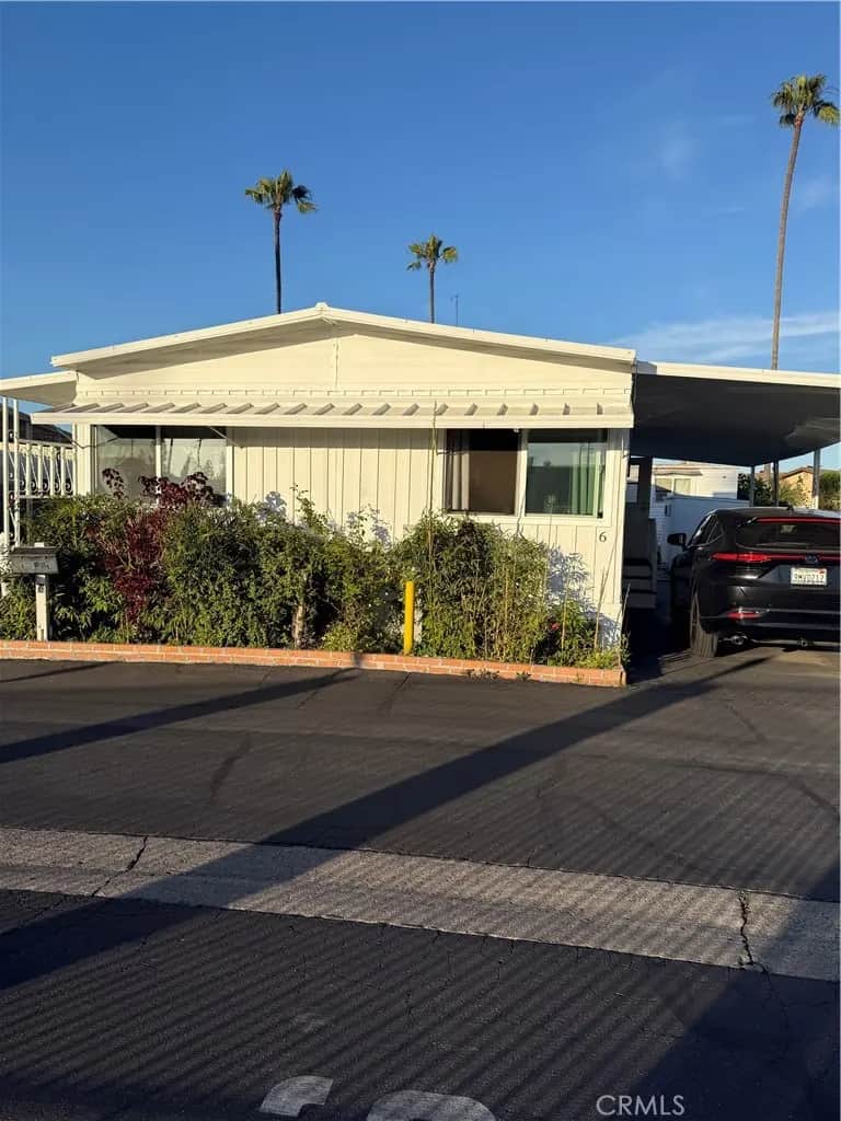 4117 McFadden 6, Santa Ana, CA — listing photo 1