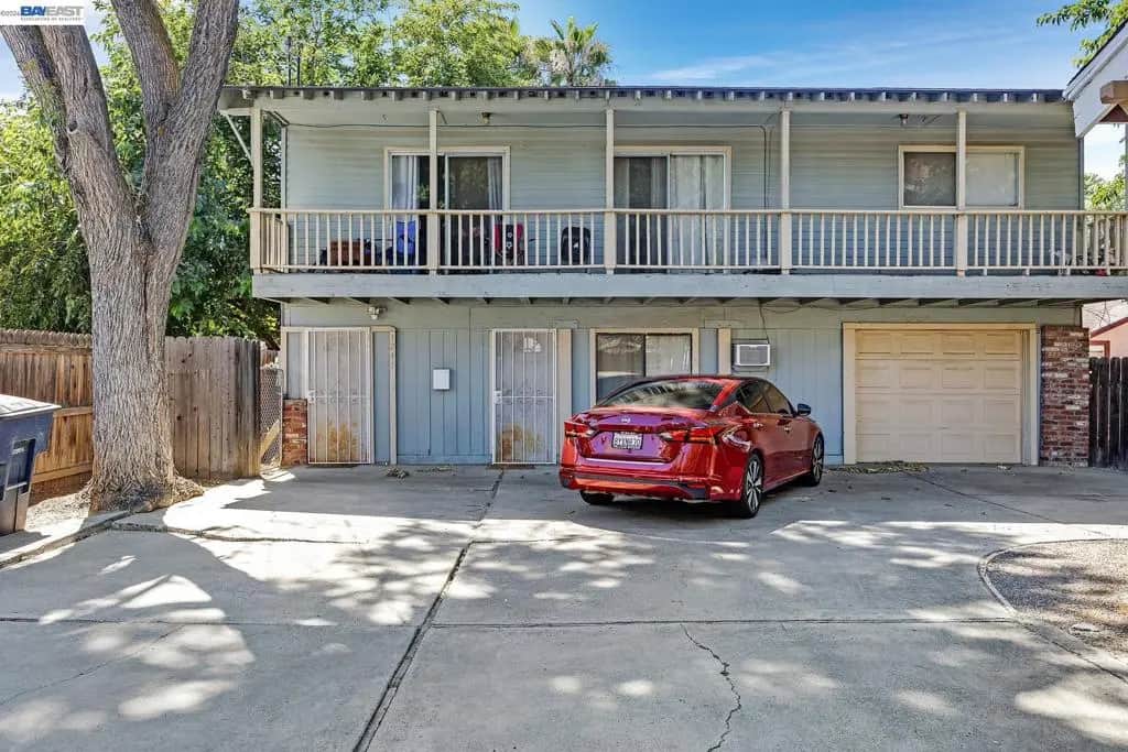 1241 Parker Ave, Tracy, CA — listing photo 1