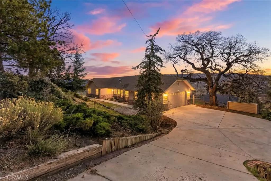 27100 Barkes Way, Tehachapi, CA — listing photo 1