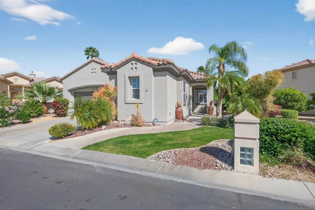 80456 Glen Eagles Court, Indio, CA — listing photo 1