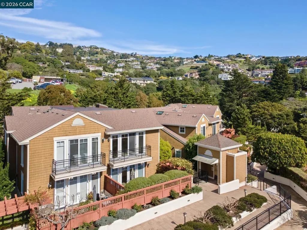 70 Neds Way, Tiburon, CA — listing photo 1