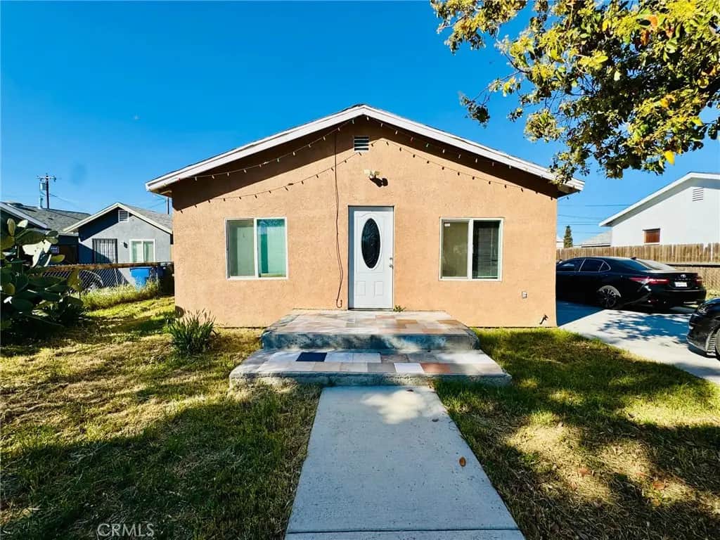 608 Belle, Bakersfield, CA — listing photo 1