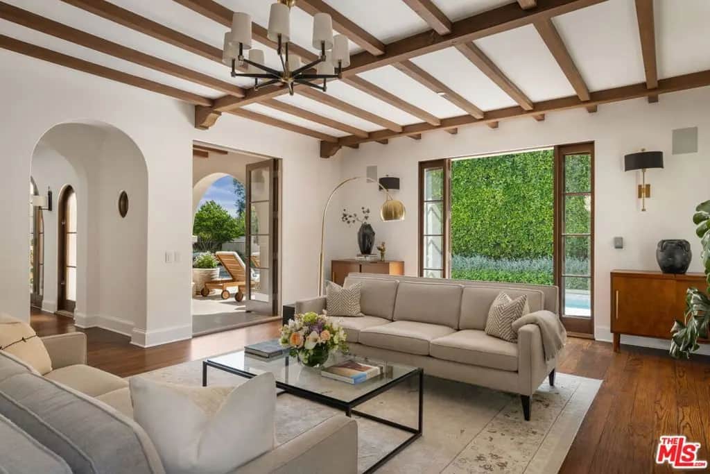 182 N Carmelina Avenue, Los Angeles, CA — listing photo 1