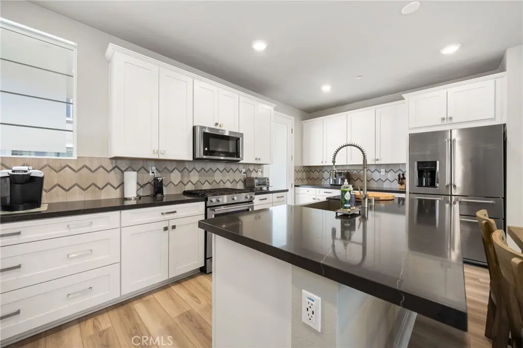 1460 W Sunrise Lane, San Pedro, CA — listing photo 1