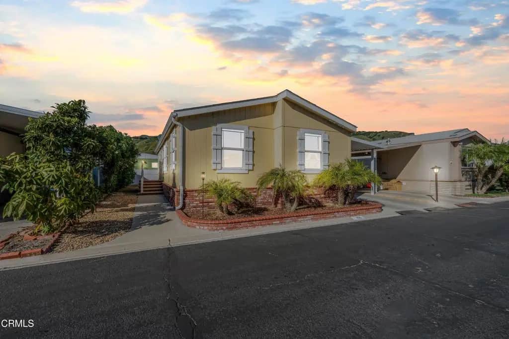 250 E Telegraph Road 155, Fillmore, CA — listing photo 1
