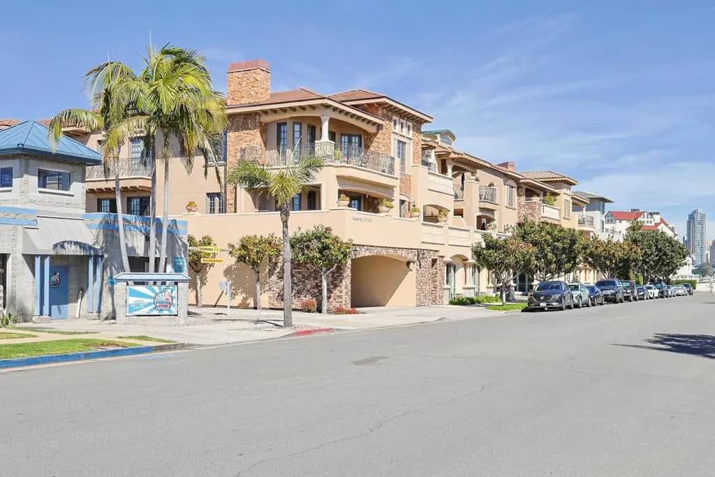 120 C Avenue 201, Coronado, CA — listing photo 1