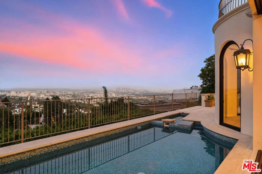 1675 Woods Drive, West Hollywood, CA — listing photo 1
