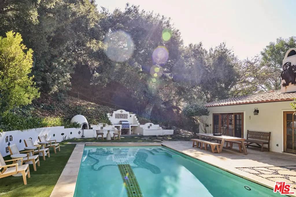 3268 Serra Road, Malibu, CA — listing photo 1