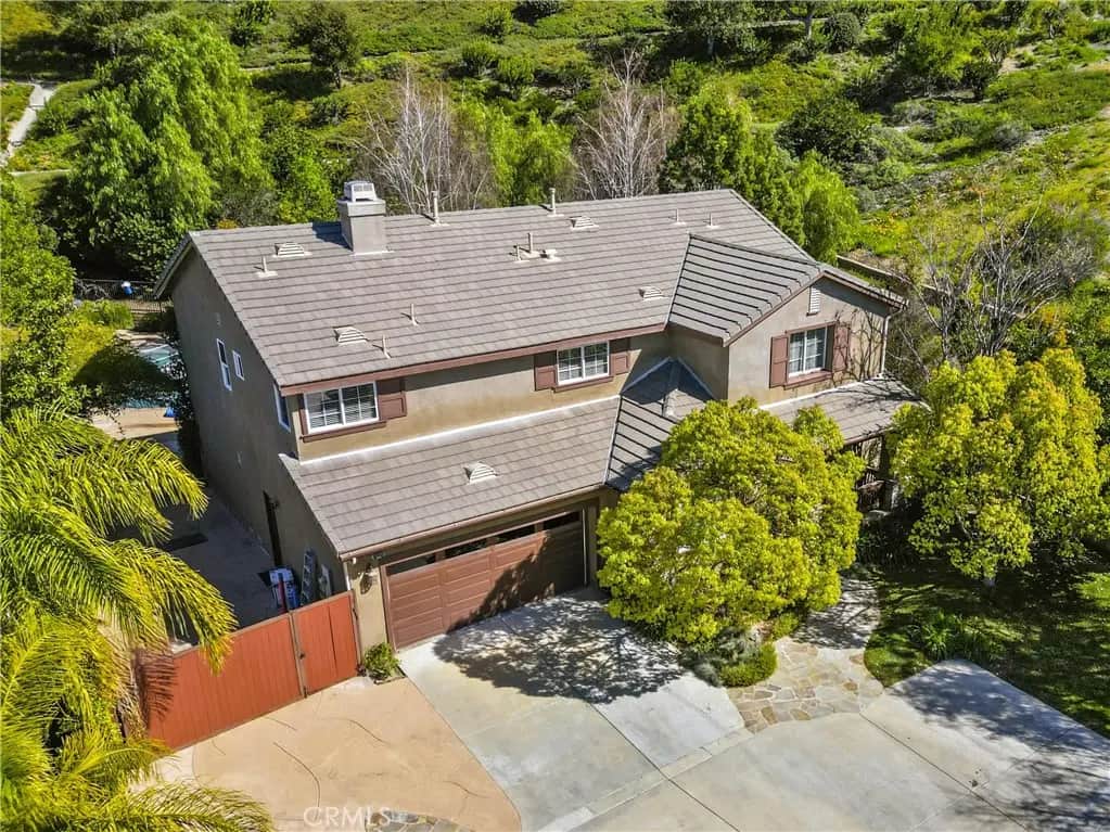 22262 Trinity Place, Saugus, CA — listing photo 1