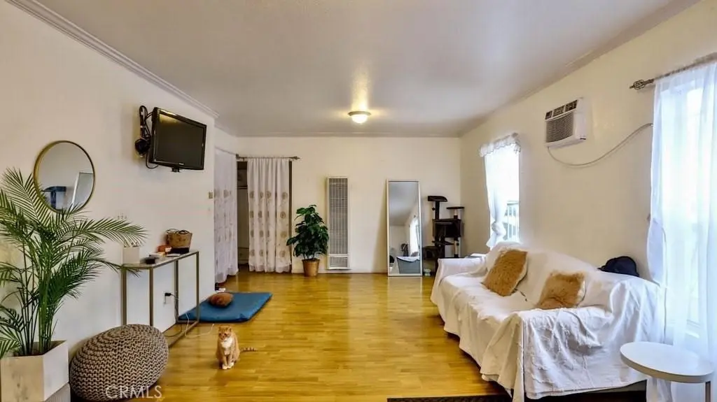 6414 S Hoover Street, Los Angeles, CA — listing photo 1
