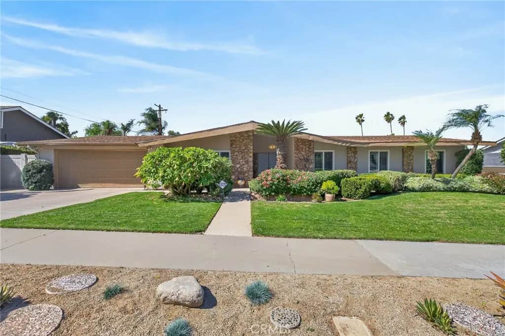 5305 Bardwell, Riverside, CA — listing photo 1