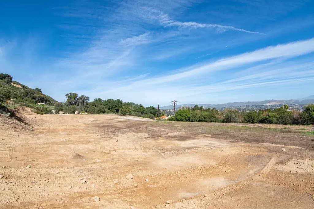 2930 Lakeview, Lake Elsinore, CA — listing photo 1