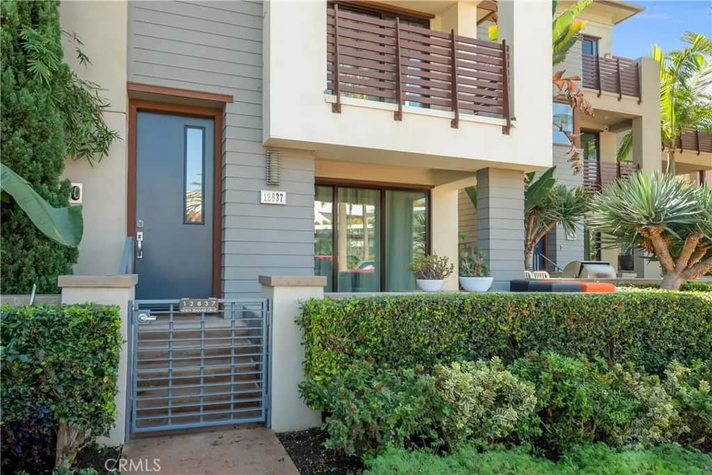 12837 N Seaglass, Los Angeles, CA — listing photo 1