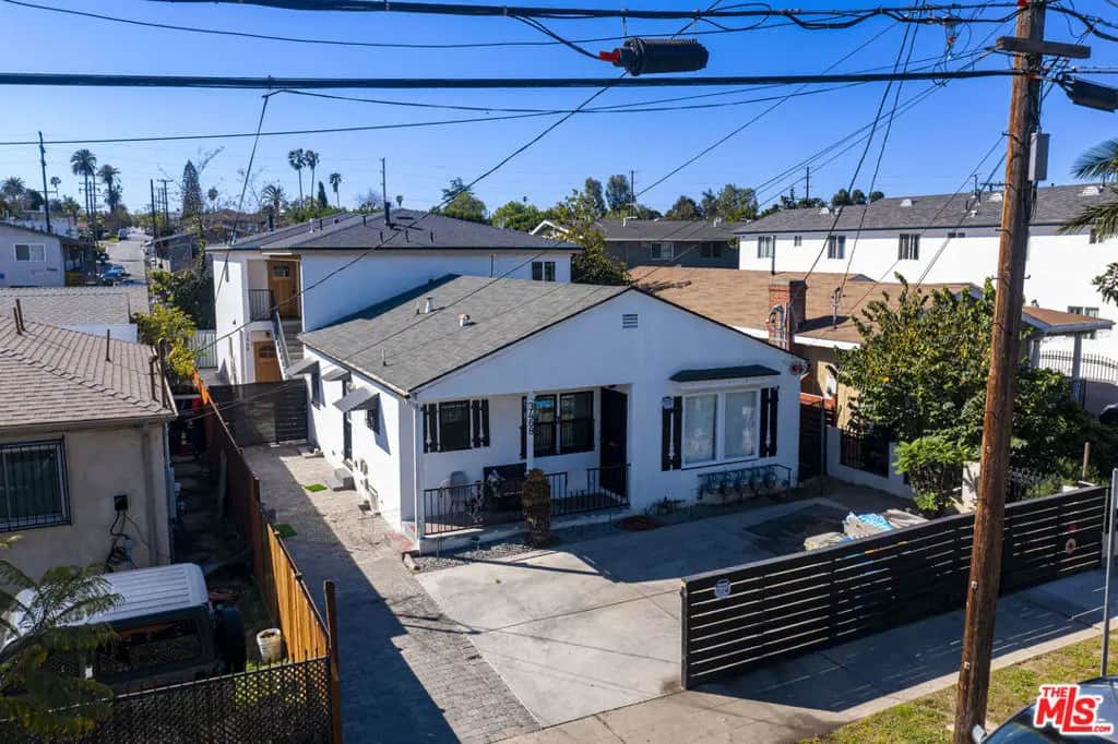 3468 W 71st Street, Los Angeles, CA — listing photo 1