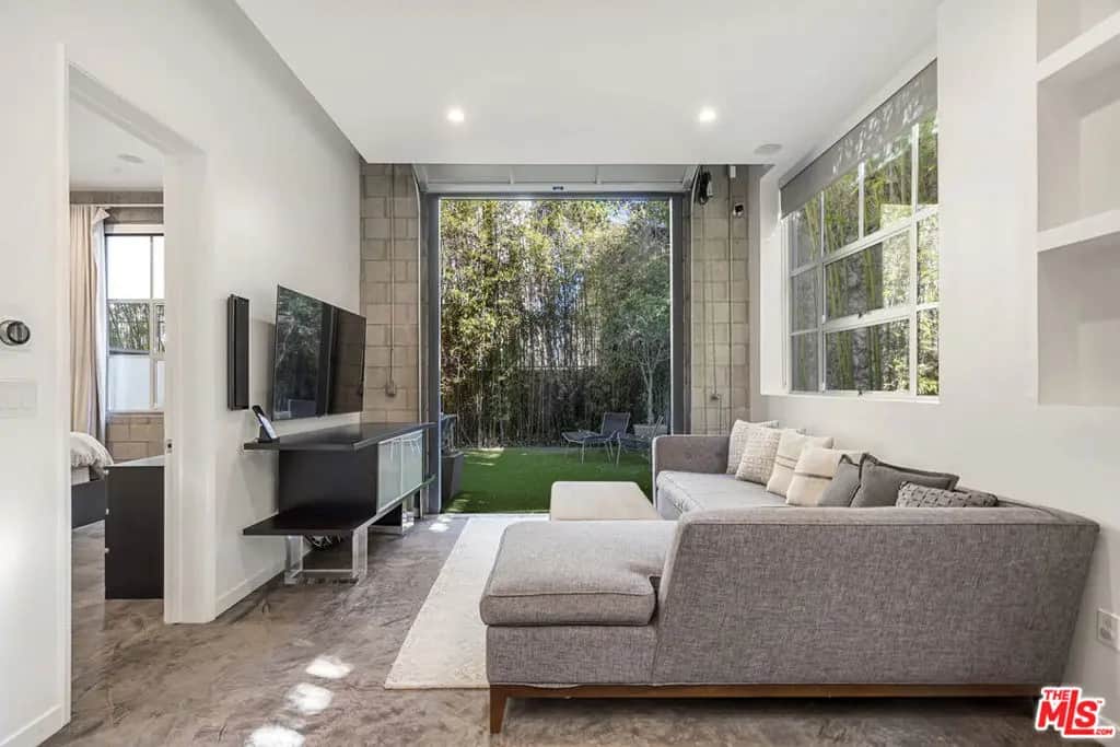 710 N Orlando Avenue 104, West Hollywood, CA — listing photo 1