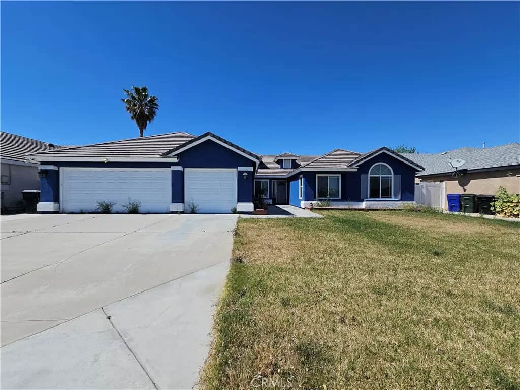 12996 Pacoima, Victorville, CA — listing photo 1