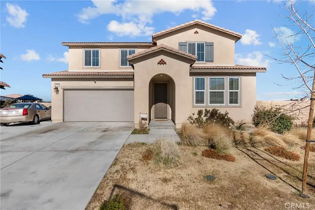 6949 Beale, Palmdale, CA — listing photo 1
