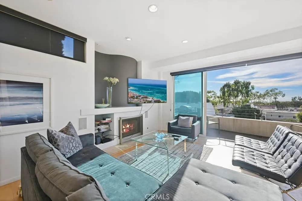 326 Loma Terrace, Laguna Beach, CA — listing photo 1