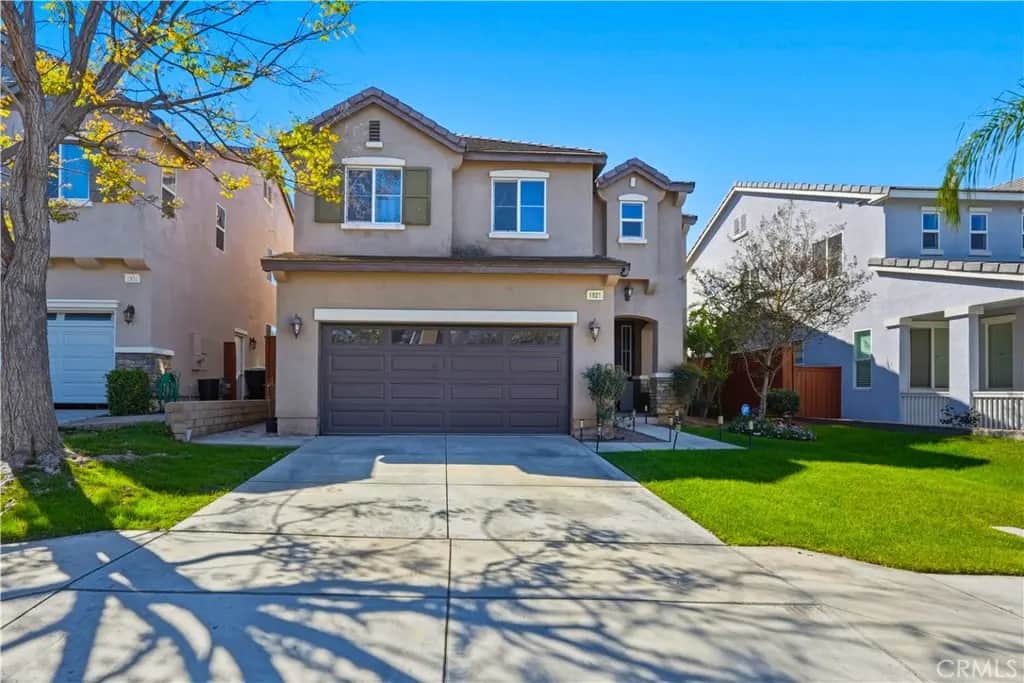 1923 Brockstone Drive, Perris, CA — listing photo 1