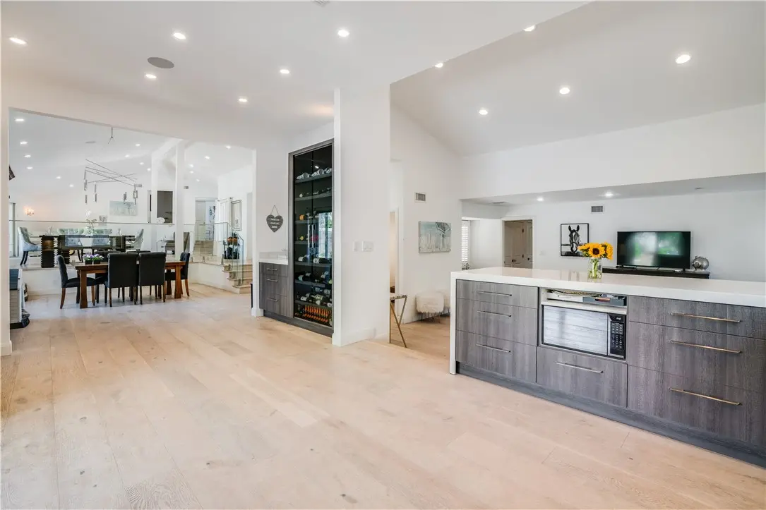 23760 Oakfield, Hidden Hills, CA — listing photo 1