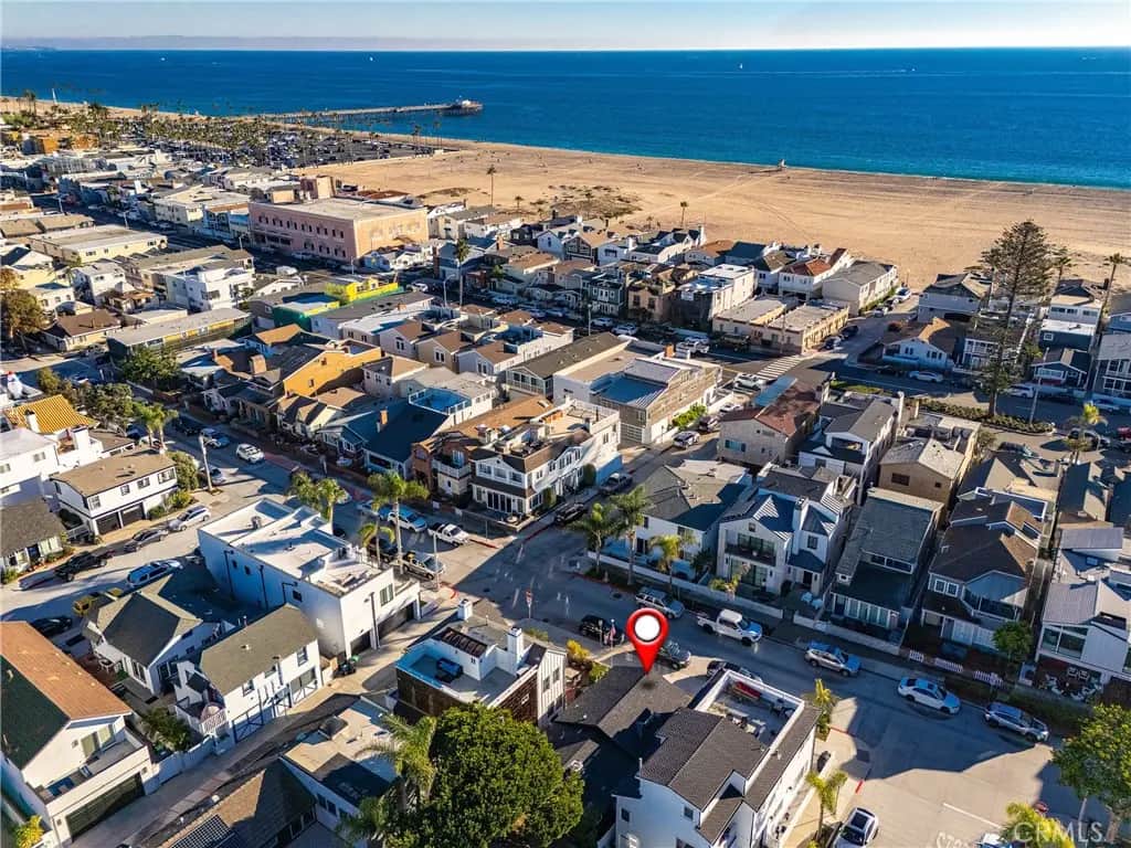 122 E Bay Avenue, Newport Beach, CA — listing photo 1