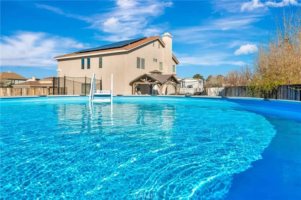 44241 Tahoe Way, Lancaster, CA — listing photo 1