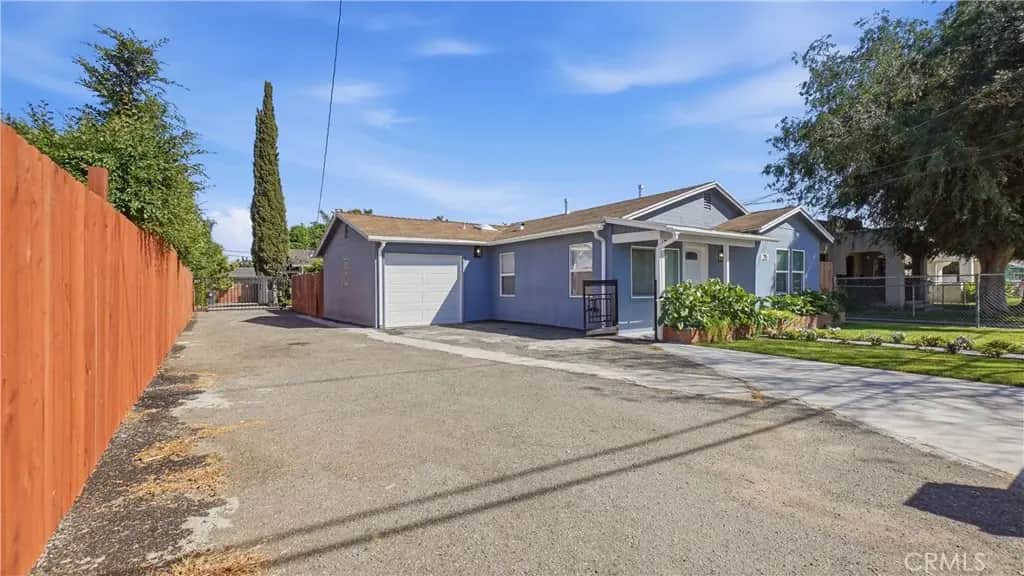 215 N Mcclay, Santa Ana, CA — listing photo 1