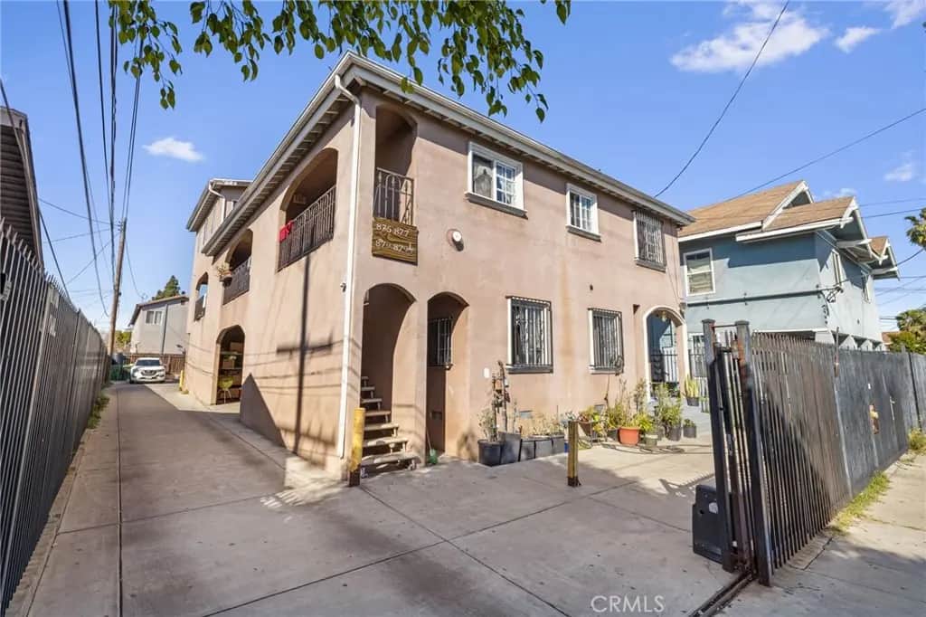 879 E 40th Place, Los Angeles, CA — listing photo 1