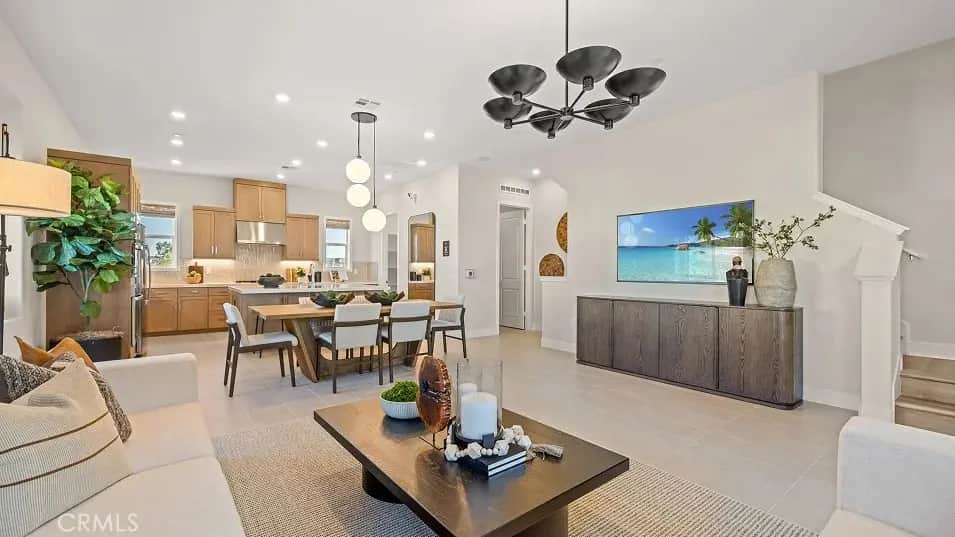 840 Sonia, Irvine, CA — listing photo 1