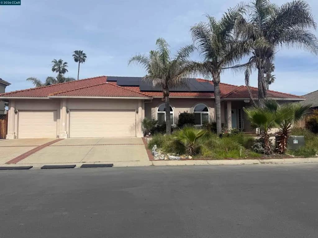 5593 Edgeview Dr, Discovery Bay, CA — listing photo 1