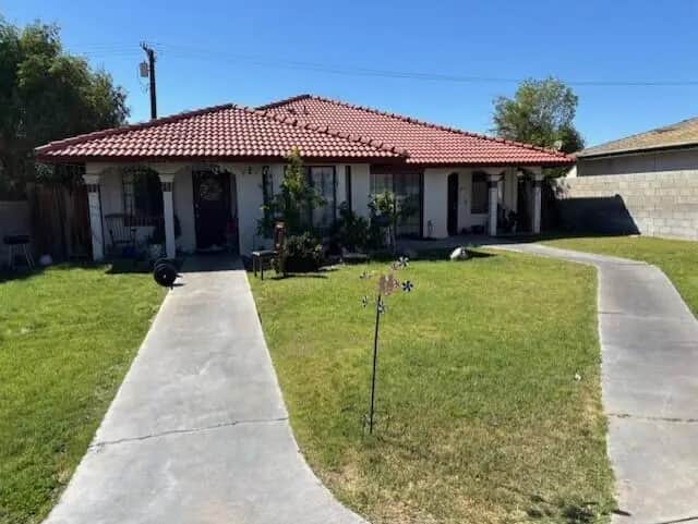 33443 Rancho Vista Drive, Cathedral City, CA — listing photo 1