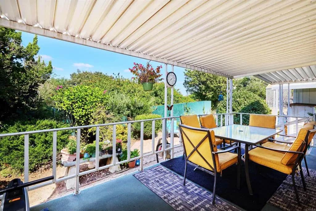 4814 Old Cliffs Rd, San Diego, CA — listing photo 1