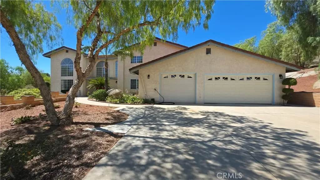 23729 Citrus Avenue, Perris, CA — listing photo 1