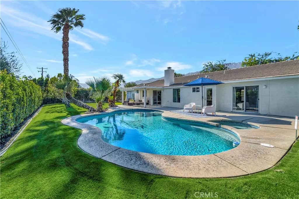 2280 Acacia W, Palm Springs, CA — listing photo 1